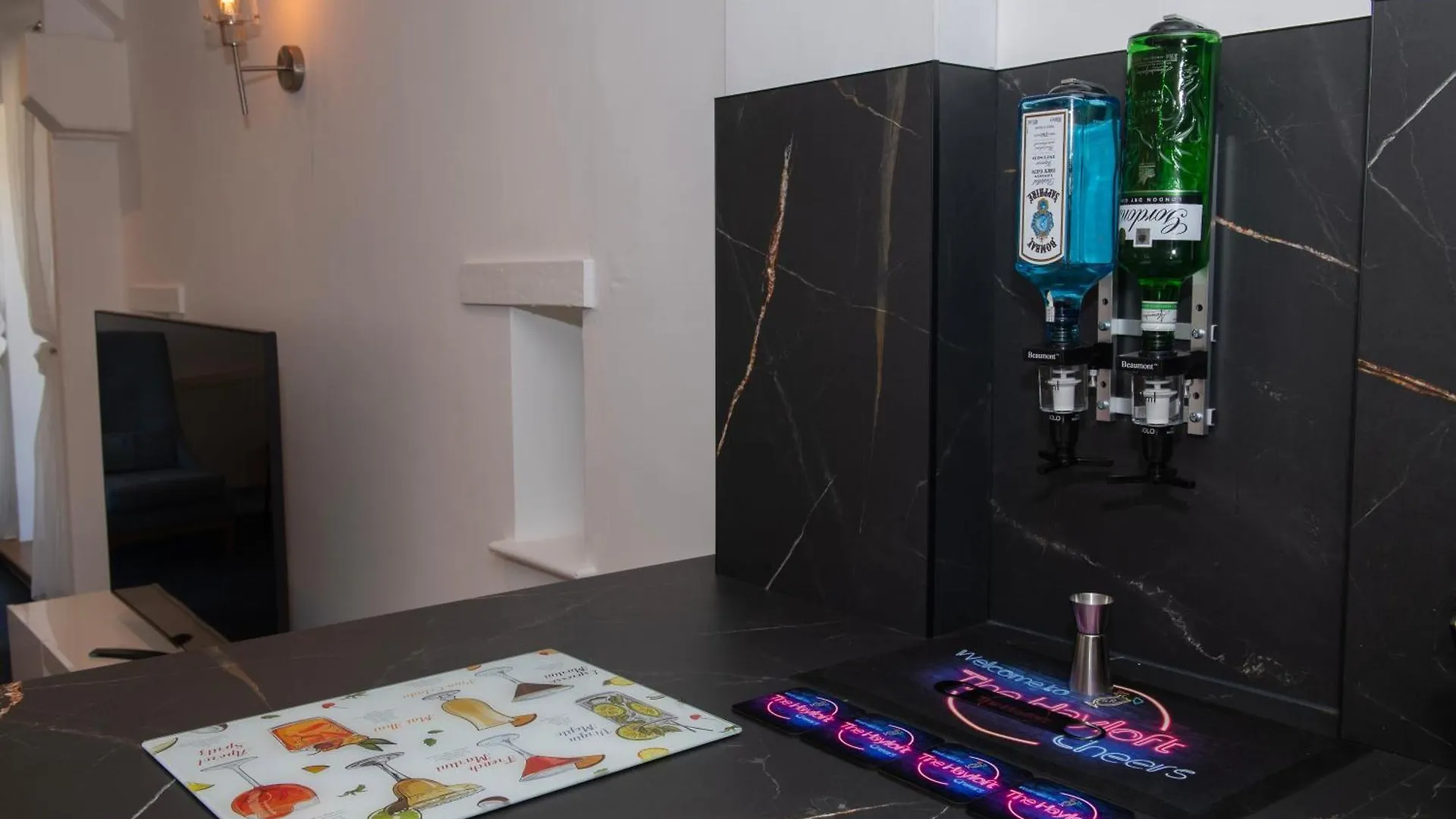 The Hayloft, Sewerby, Bridlington, Wi-Fi & Parking Apartment  Bridlington