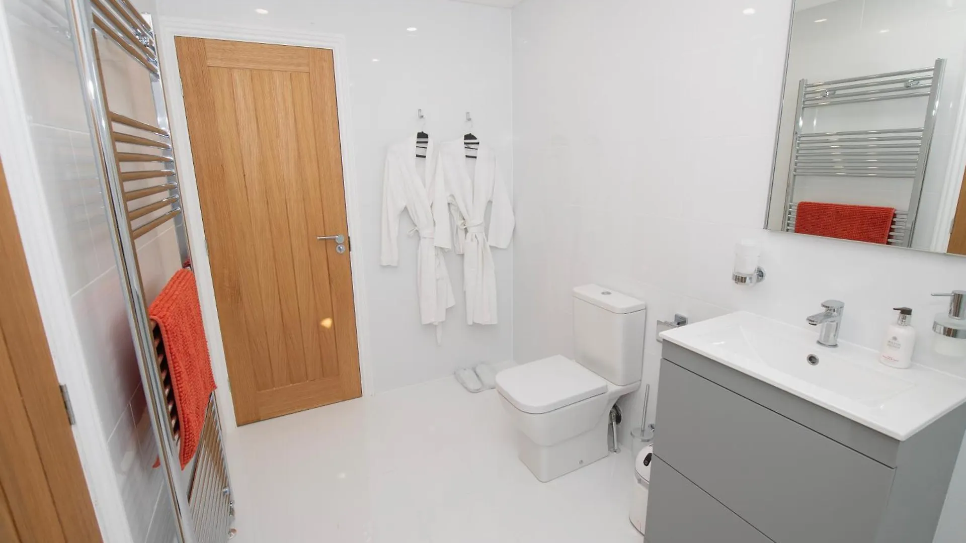 The Hayloft, Sewerby, Bridlington, Wi-Fi & Parking Apartment United Kingdom